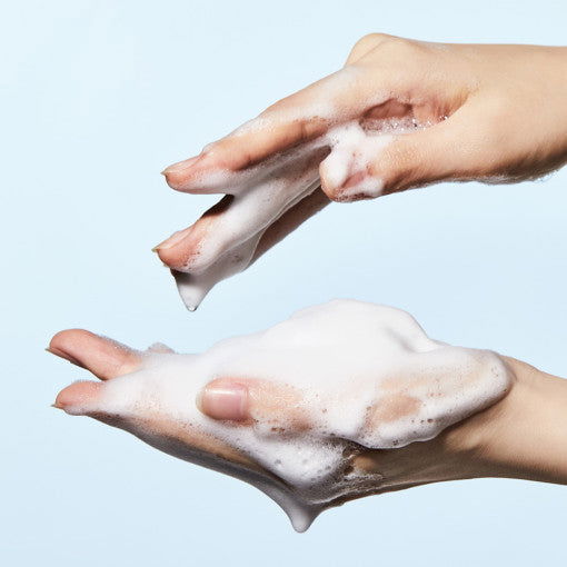 Anua 8 Hyaluronic Acid Hydrating Gentle Foaming Cleanser 150ml - Skynkorea