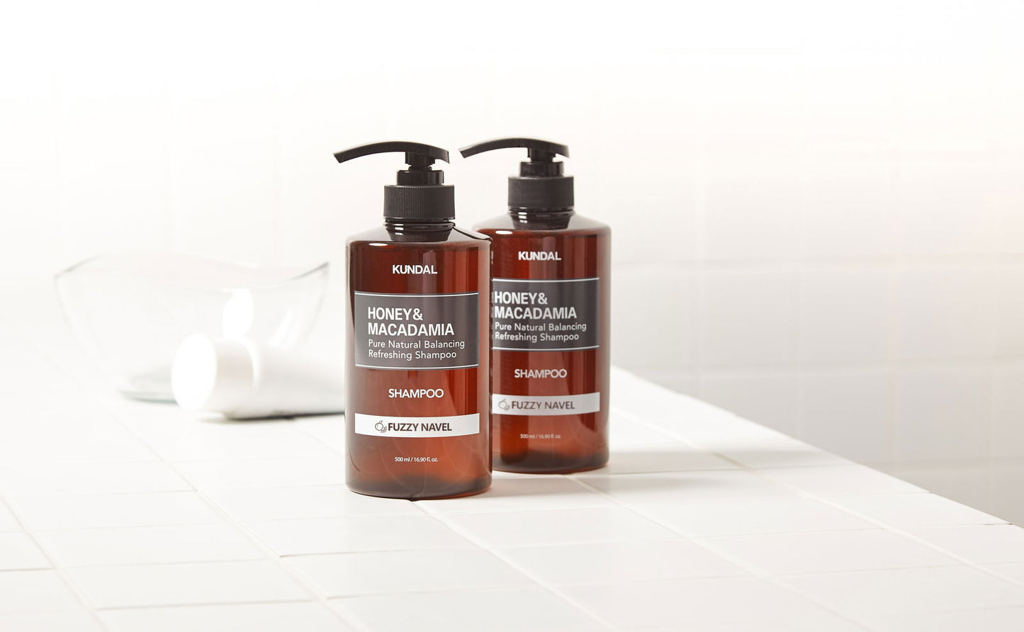 KUNDAL HONEY&MACADAMIA Pure Natural Balancing Refreshing Shampoo 500ml #FUZZY NAVEL - Skynkorea
