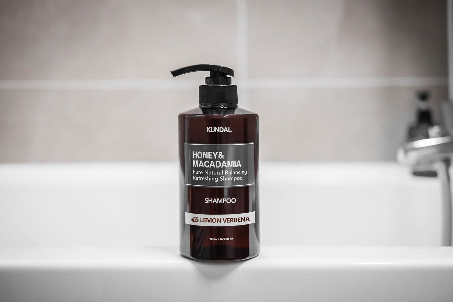 KUNDAL HONEY&MACADAMIA Pure Natural Balancing Refreshing Shampoo 500ml #LEMON VERBENA - Skynkorea