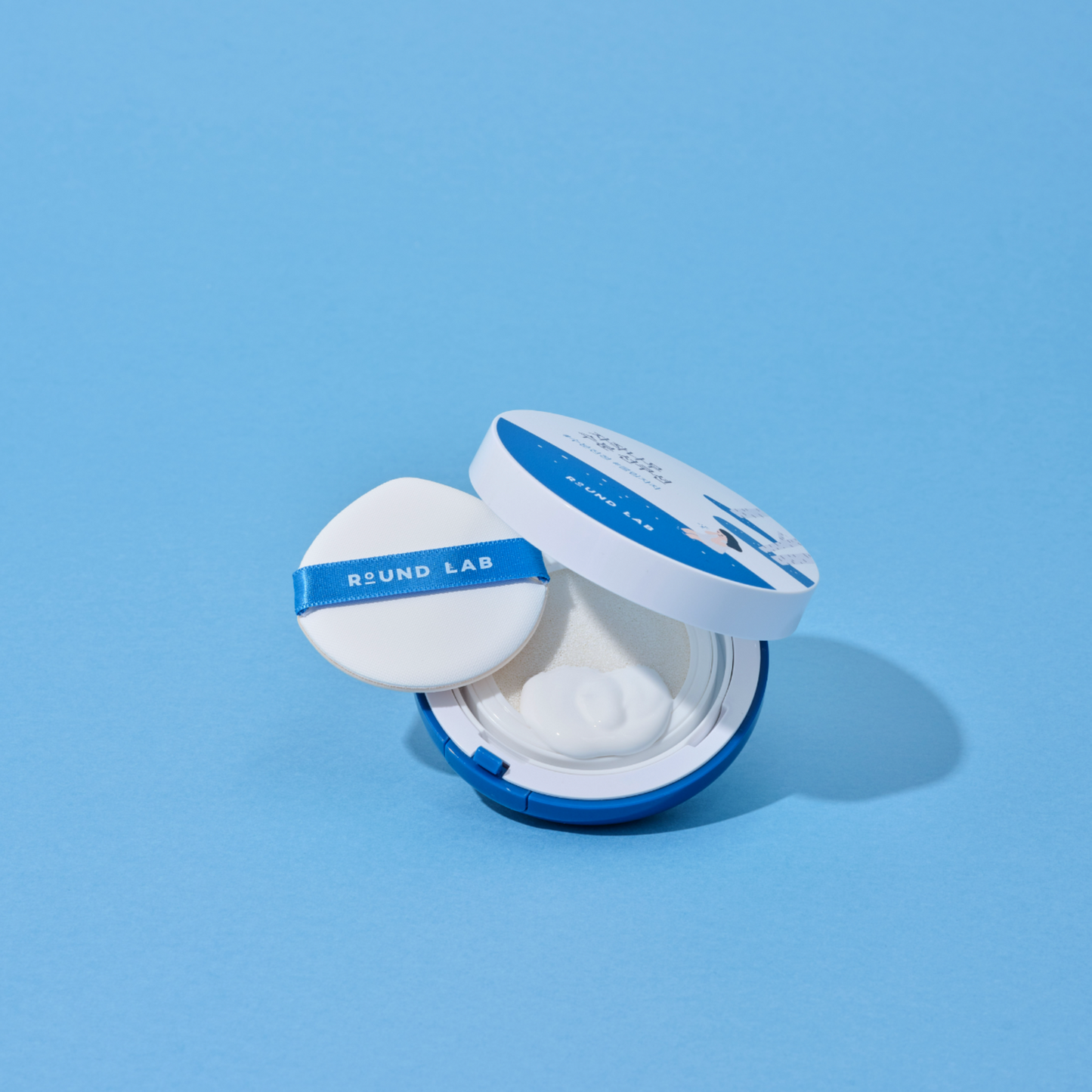 Round Lab Birch Moisturizing Sun Cushion 15g (SPF 50+ PA++++) - Skynkorea