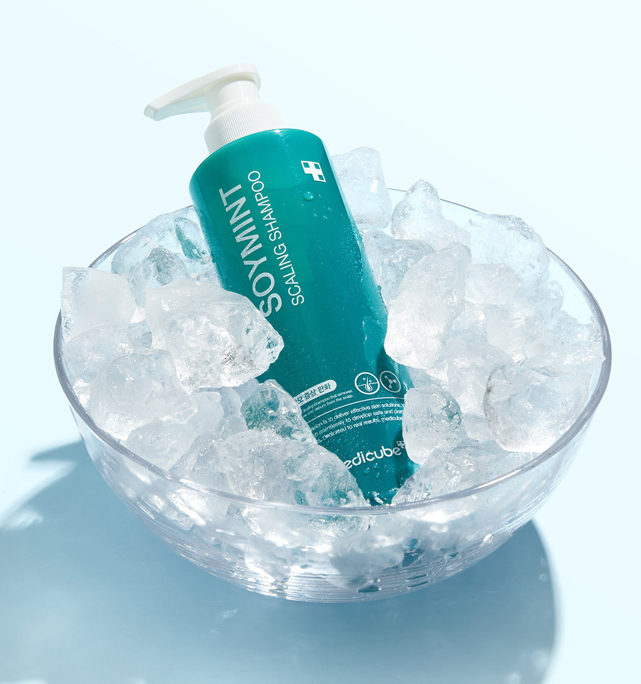 medicube SOYMINT Scaling Shampoo 490ml - Skynkorea