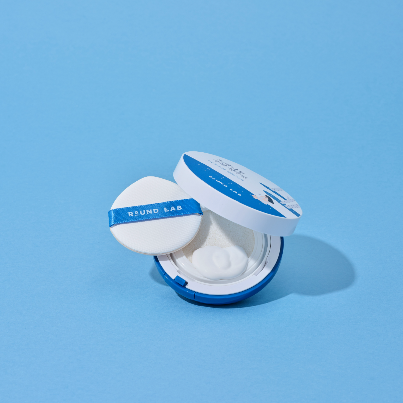 Round Lab Birch Moisturizing Sun Cushion 15g (SPF 50+ PA++++) - Skynkorea
