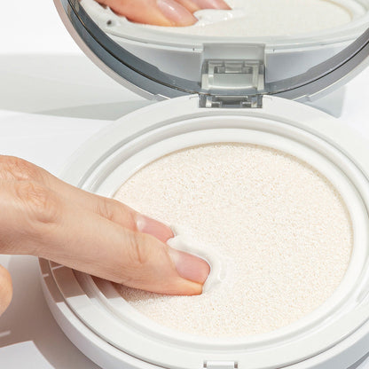 [MARY & MAY] Vegan Niacinamide Panthenol Sun Cushion SPF50+ PA++++ 25g - Skynkorea