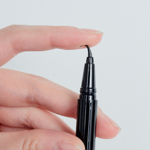 [MACQUEEN New York] Waterproof Tattoo Pen Eyeliner 0.5g (2 Colors) - Skynkorea