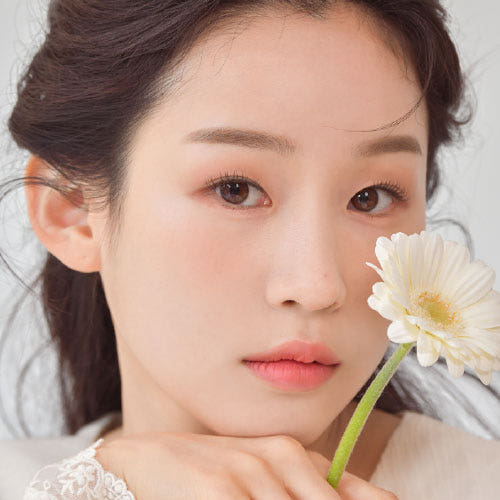 Dinto Blur-Finish Shadow 5.4g #704 Louisa May Alcott - Skynkorea